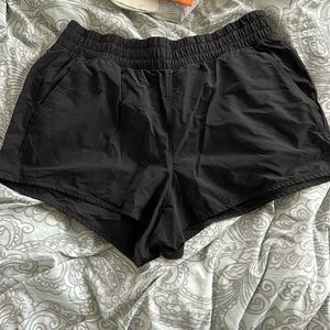 Gap Fit high waisted running shorts